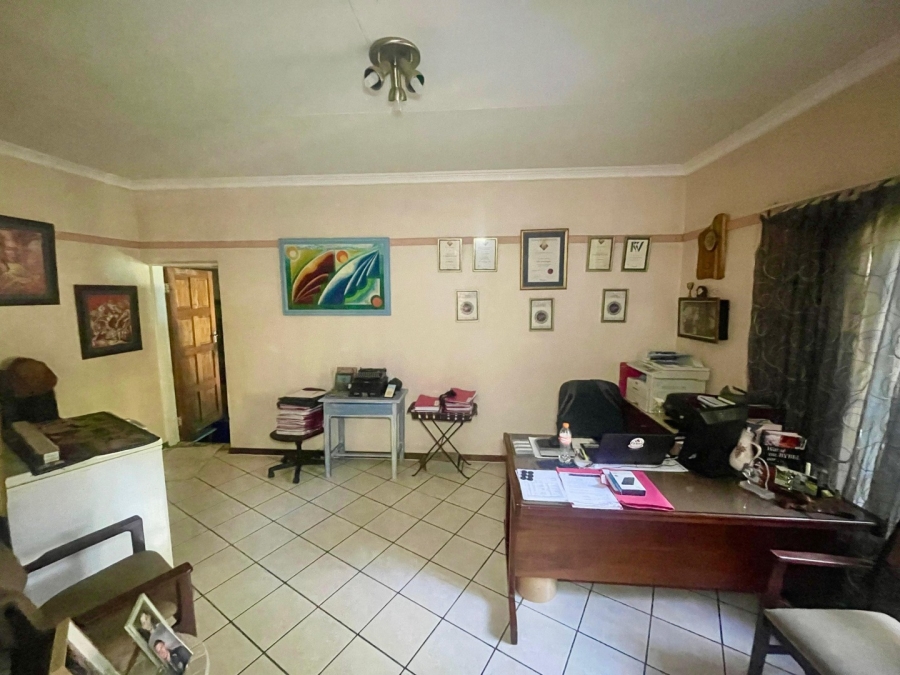 3 Bedroom Property for Sale in Safari Gardens North West